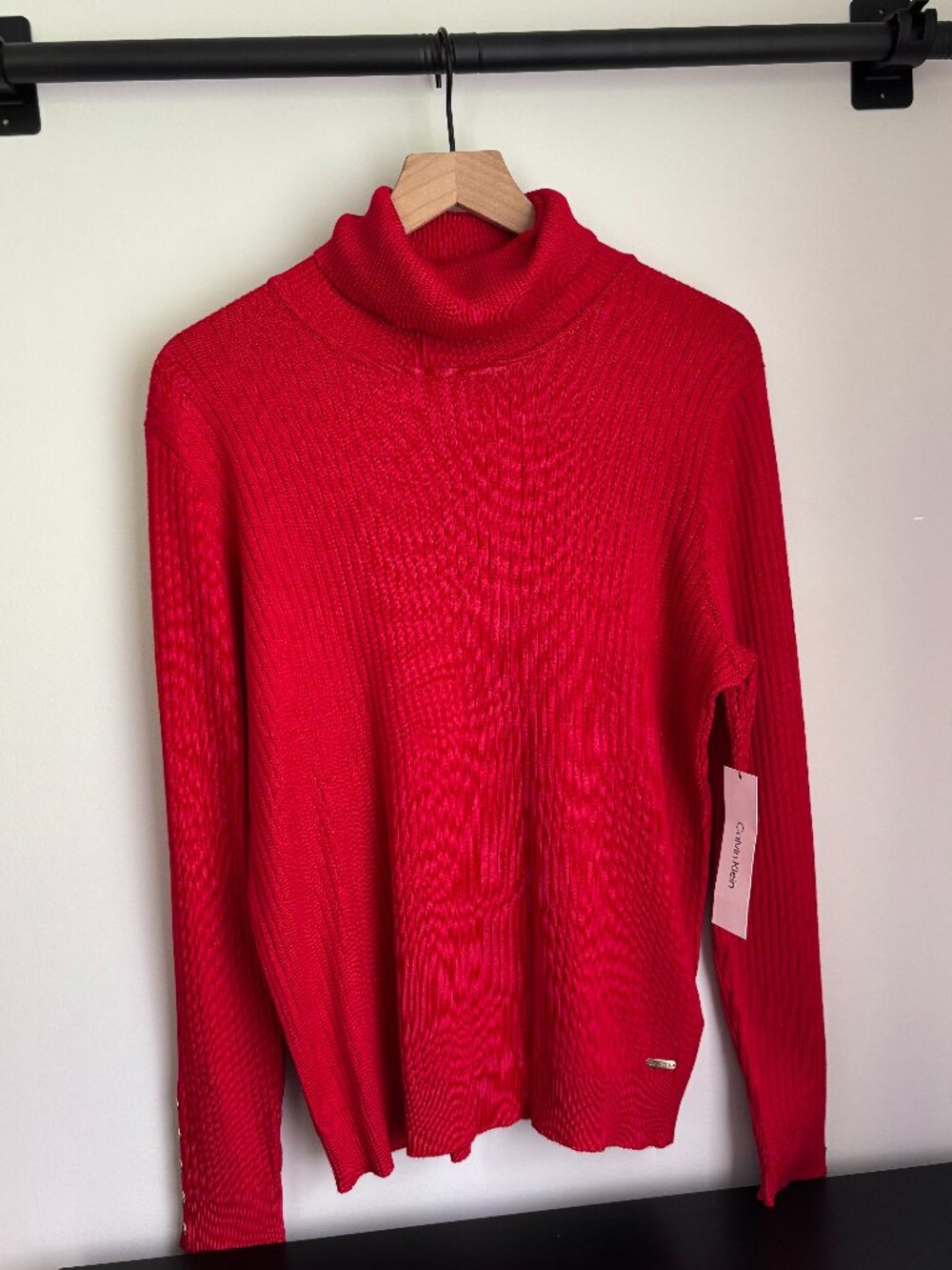 CALVIN KLEIN RIBBED KNIT TURTLENECK SWEATER RED GOLD